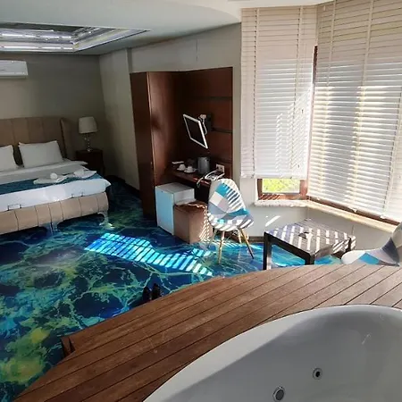 Mavisu Deluxe Butik * Trabzon