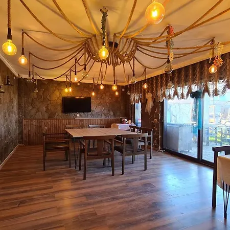 Bed & Breakfast Mavisu Deluxe Butik *